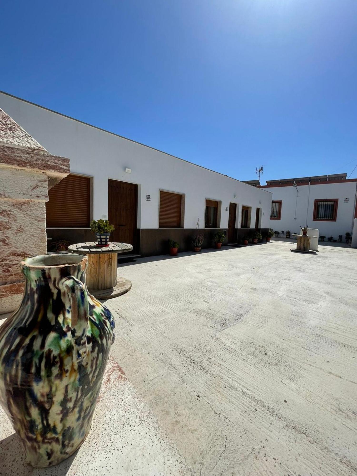 Apartamentos La Palmera Fernan Perez Екстер'єр фото